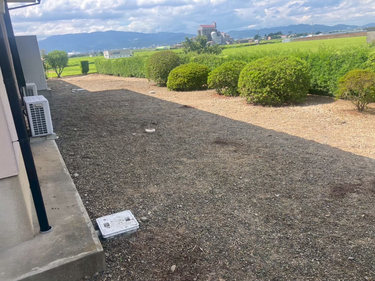 草刈りの作業後の画像